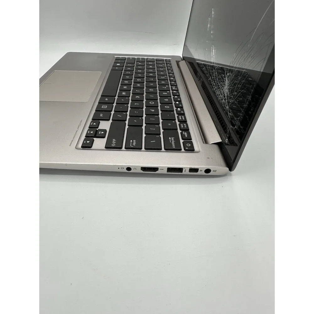 ASUS ZenBook UX303U Laptop FOR PARTS Cracked Screen‎ Untested No Charger
